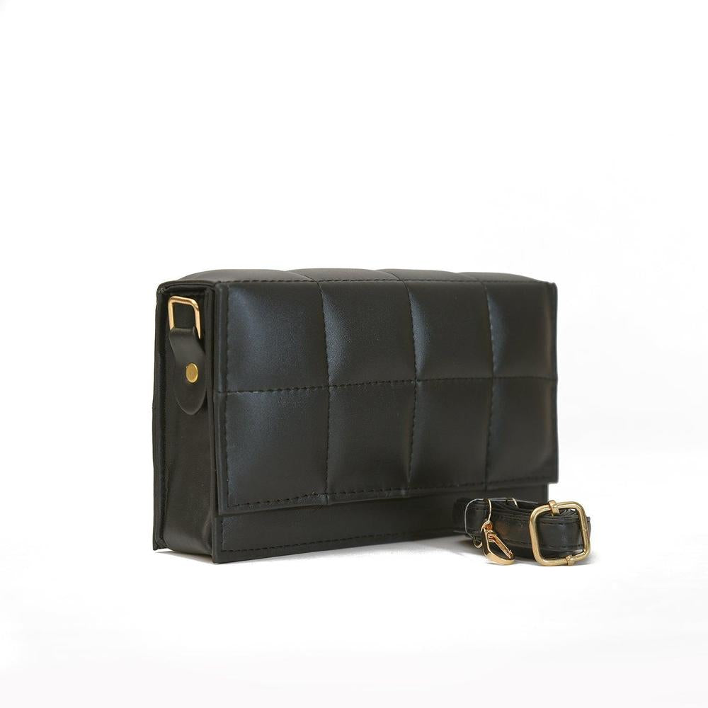 Black Quilted Chain Sling Bag – Timeless Class with a Modern Twist