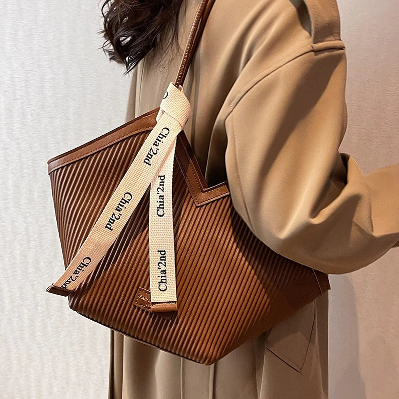 Modern V-Cut Structured Tote Bag (ZTS CR 045)