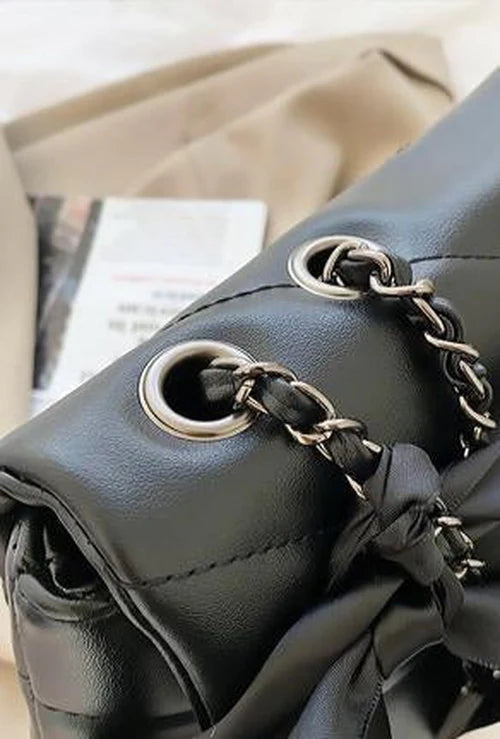 Chic Chevron Chain Shoulder Bag