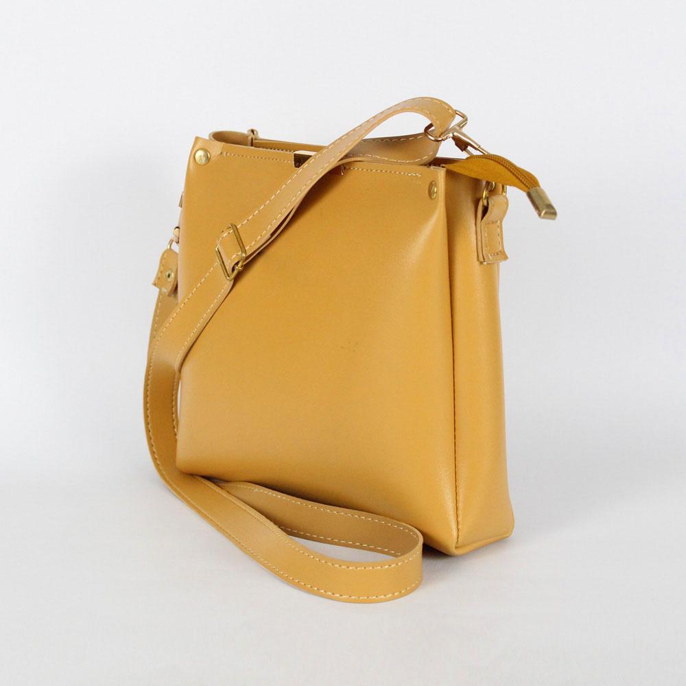 Plain Rexine Handbags For Girl's