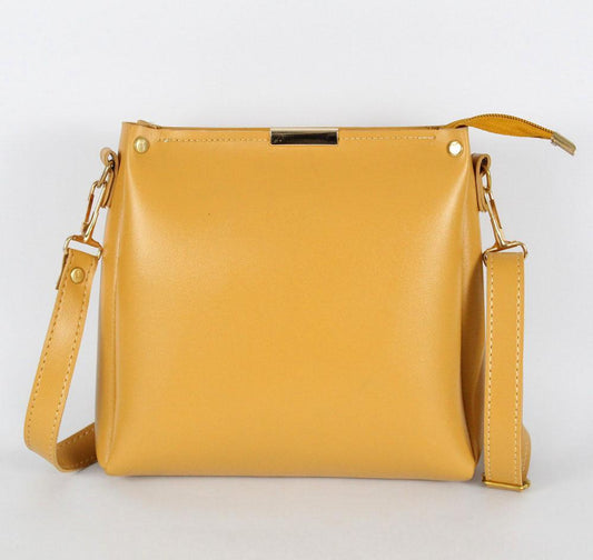 Plain Rexine Handbags For Girl's