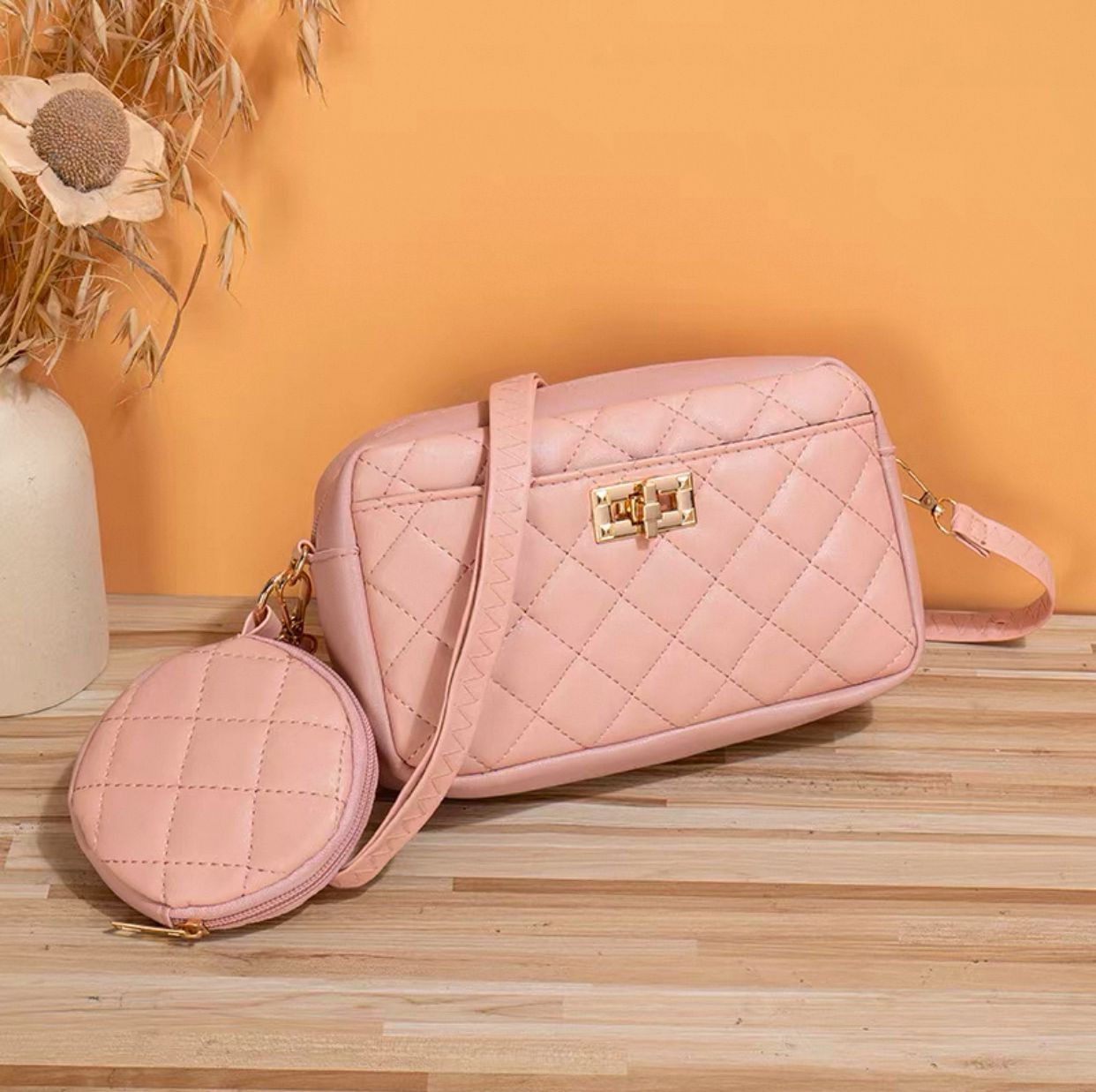 Quilted Sling Bag with Mini Coin Pouch – Trendy & Functional